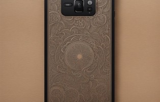 Гравіювання на телефоні